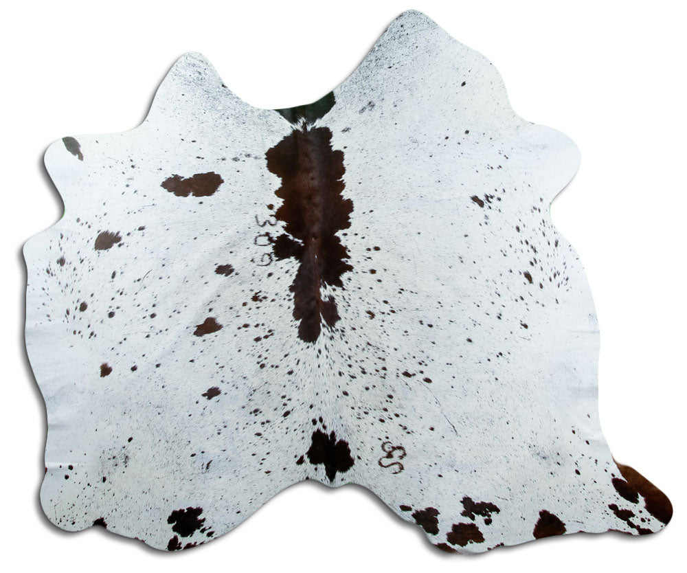 Peau de vache tricolore d’environ 160 × 190 cm, vue de dessus : exactement la peau que vous recevez