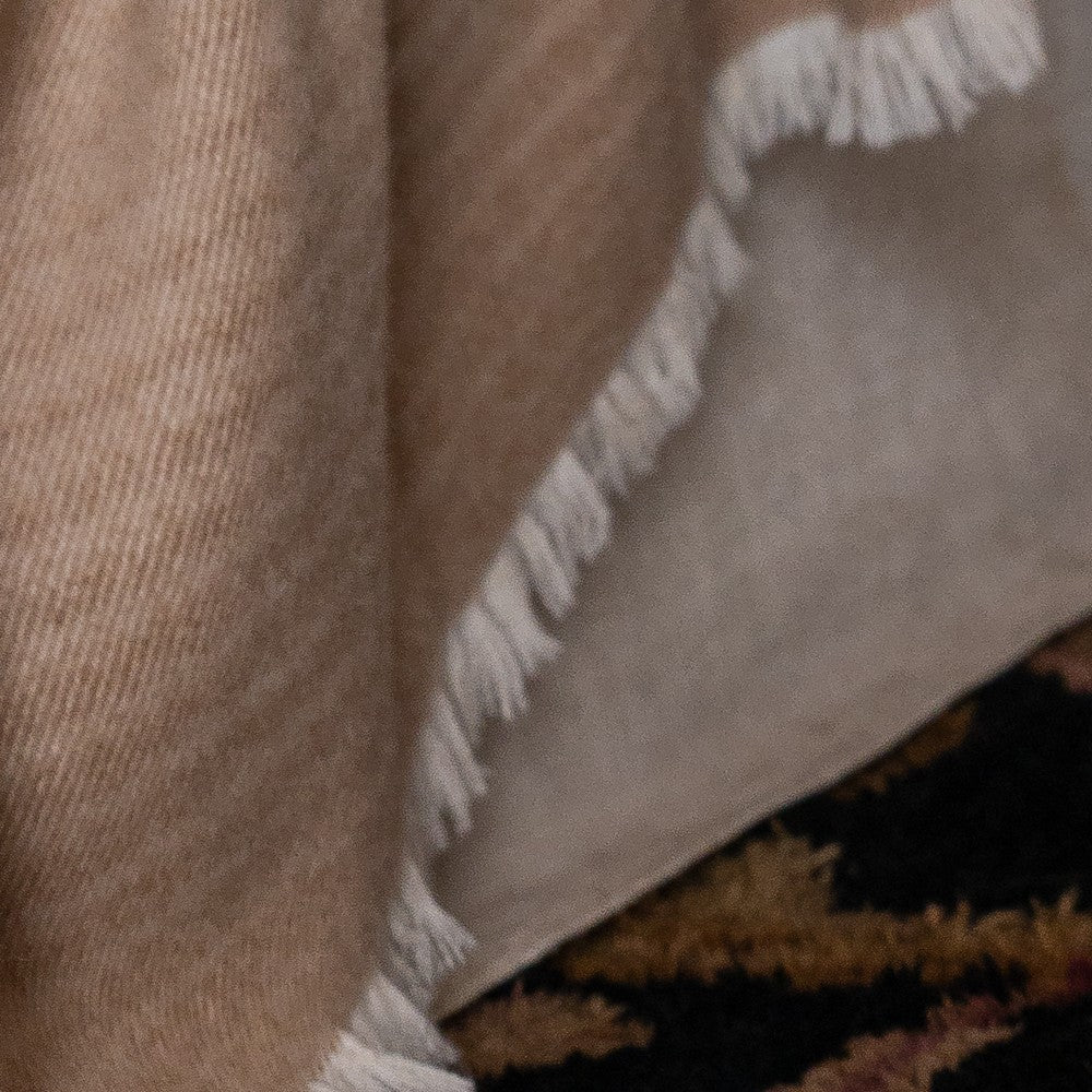 Plaid « Dune » en alpaga royal – détail