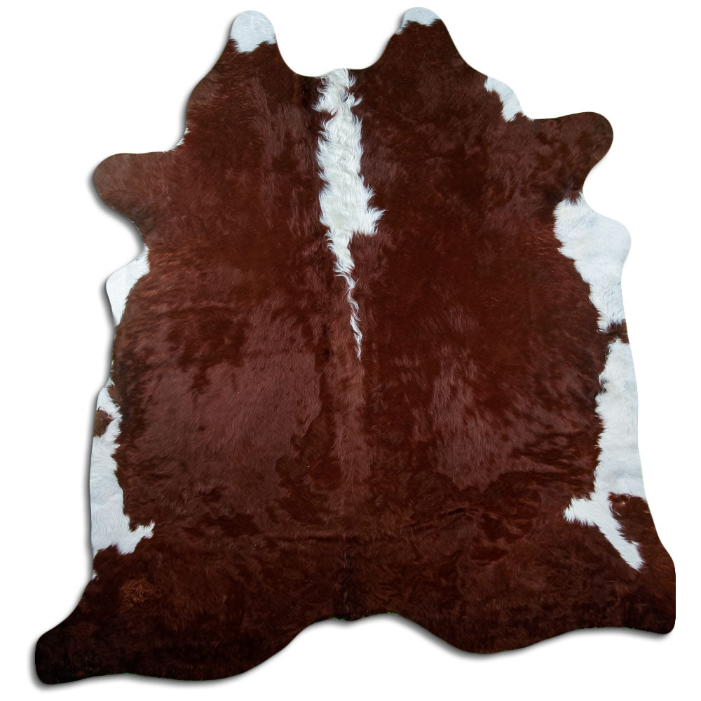 Peau de vache marron et blanc d’environ 230 × 220 cm, vue de dessus : exactement la peau que vous recevez