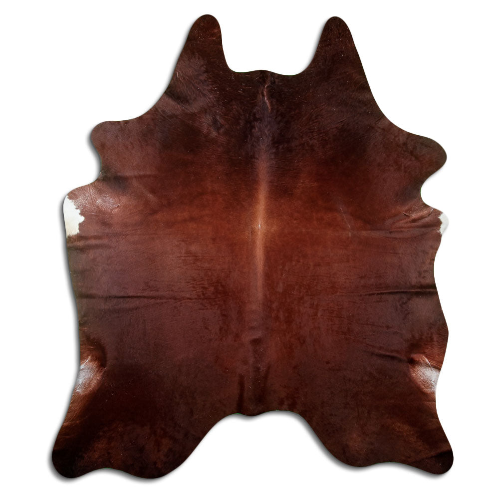 Peau de vache marron d’environ 230 × 200 cm, vue de dessus : exactement la peau que vous recevez