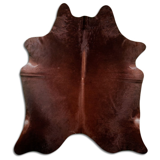Peau de vache marron d’environ 220 × 190 cm, vue de dessus : exactement la peau que vous recevez