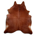 Peau de vache marron d’environ 210 × 180 cm, vue de dessus : exactement la peau que vous recevez