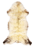 Peau de mouton multicolore britannique d’environ 120 × 55 cm, vue de dessus : exactement la peau que vous recevez
