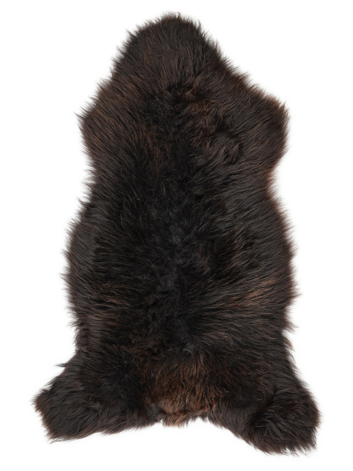 Peau de mouton marron d’environ 135 × 65 cm, vue de dessus : exactement la peau que vous recevez