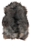 Peau de mouton islandaise grise d’environ 120 × 80 cm, vue de dessus : exactement la peau que vous recevez