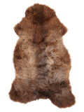 Peau de mouton multicolore britannique d’environ 130 × 65 cm, vue de dessus : exactement la peau que vous recevez