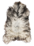 Peau de mouton islandaise grise d’environ 120 × 75 cm, vue de dessus : exactement la peau que vous recevez