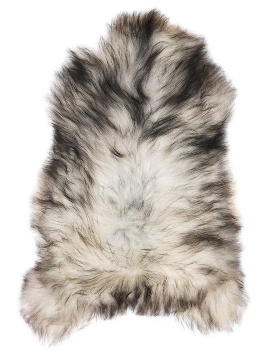 Peau de mouton islandaise grise d’environ 120 × 75 cm, vue de dessus : exactement la peau que vous recevez