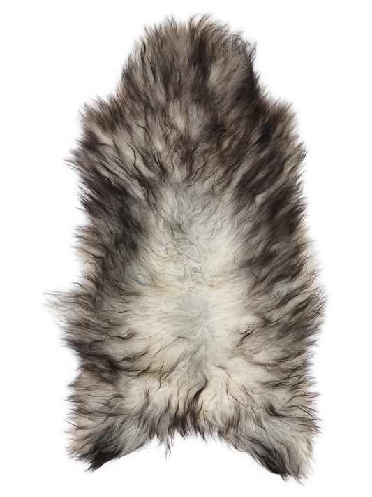 Peau de mouton islandaise grise d’environ 135 × 70 cm, vue de dessus : exactement la peau que vous recevez
