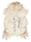 Peau de mouton islandaise grise d’environ 120 × 75 cm, vue de dessus : exactement la peau que vous recevez