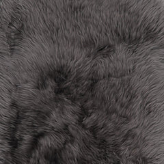 Gris foncé