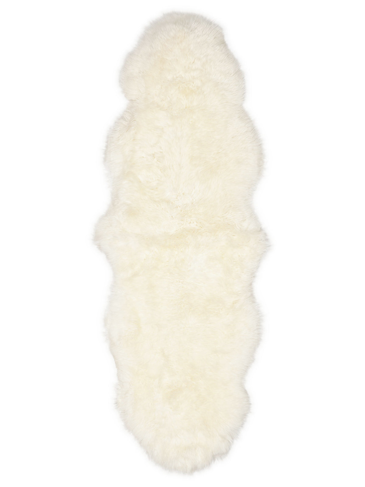 Tapis en peau de mouton blanche, sur fond blanc