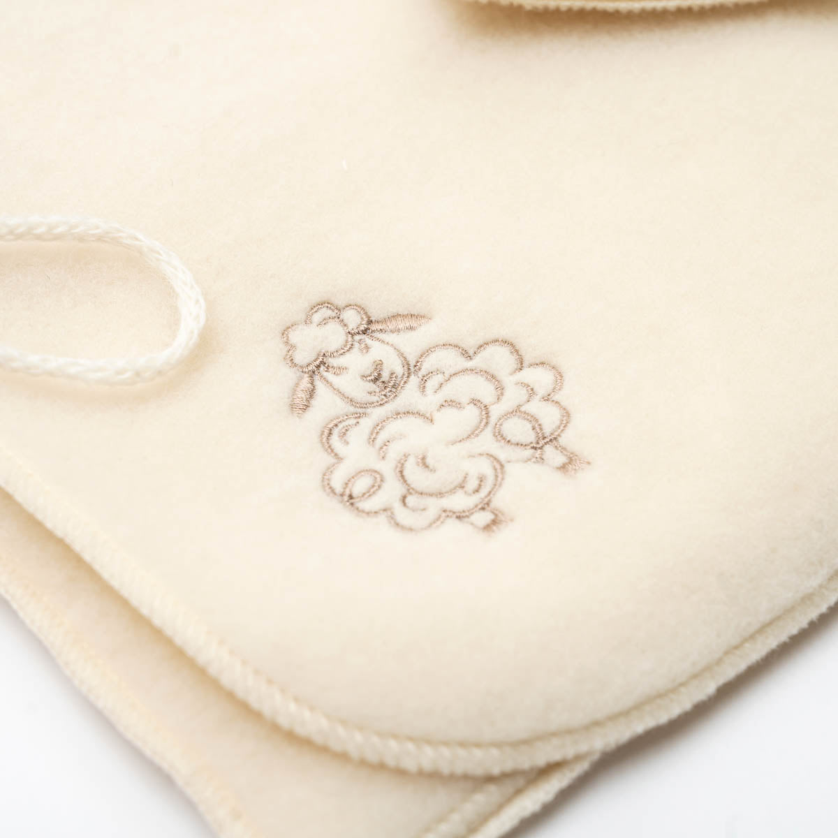 Gilet bébé « Mouton » avec broderie; écru