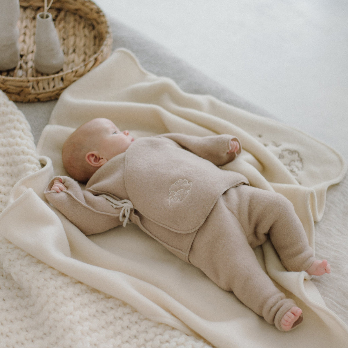 Pantalon bébé « Mouton » avec broderie; beige