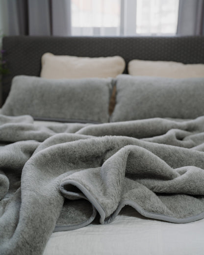 Couverture en laine « Meringue » en laine mérinos | simple épaisseur