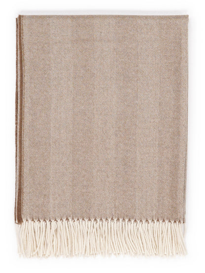 Plaid « Premium Cozy » en alpaga royal – plié